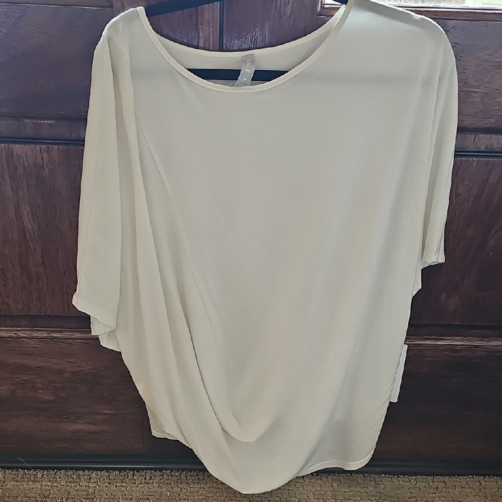 Athleta Cream Women's Blouse